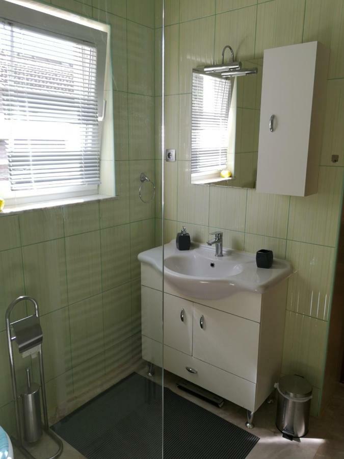 Apartment Igor - Holiday Home Ostarije المظهر الخارجي الصورة