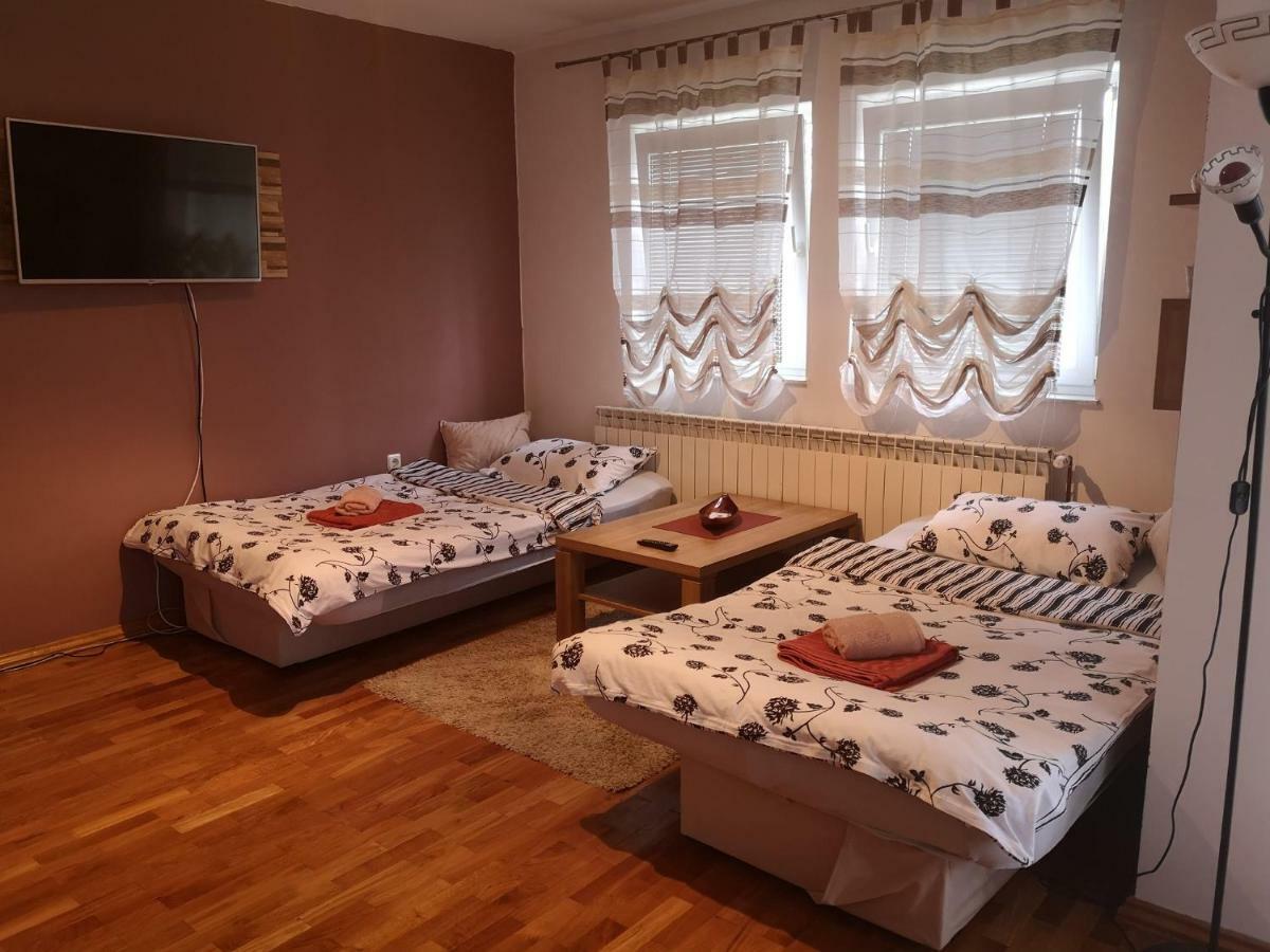 Apartment Igor - Holiday Home Ostarije المظهر الخارجي الصورة